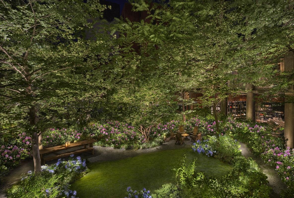 Public, An Ian Schrager Hotel Ню Йорк Екстериор снимка